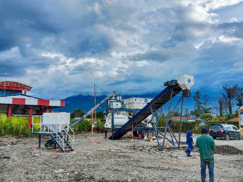 compact batching plant for road project
